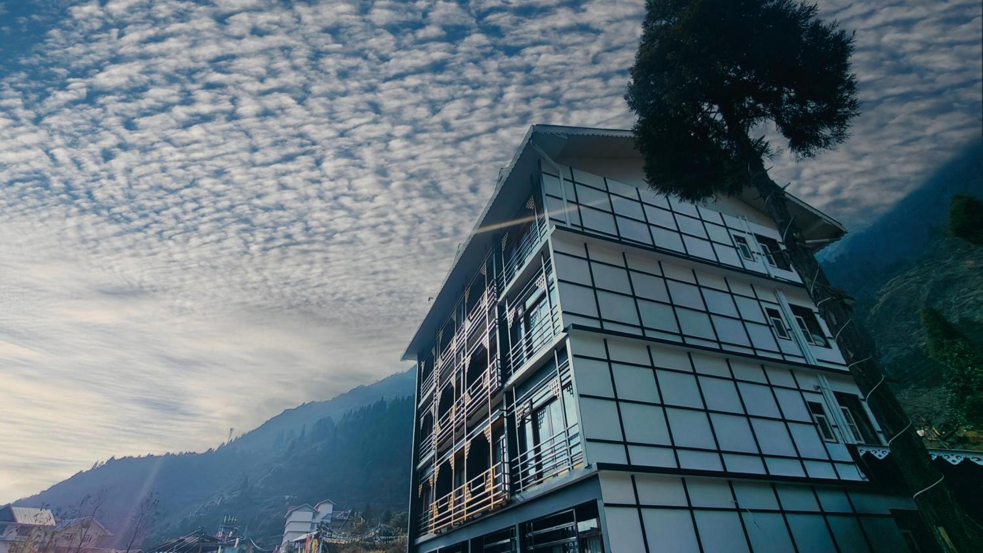 Mount Bayul Shangri-La Resort Lachung Extérieur photo