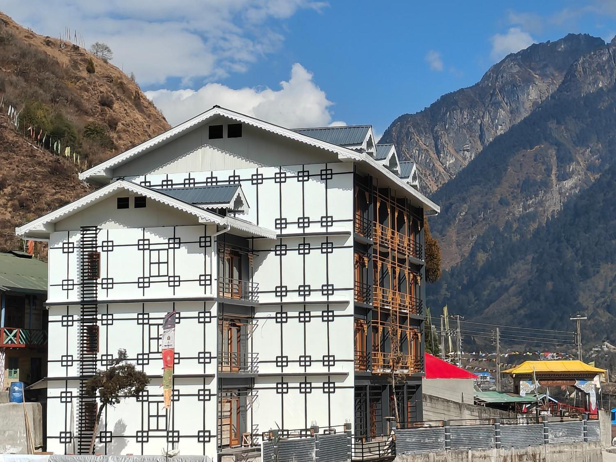 Mount Bayul Shangri-La Resort Lachung Extérieur photo